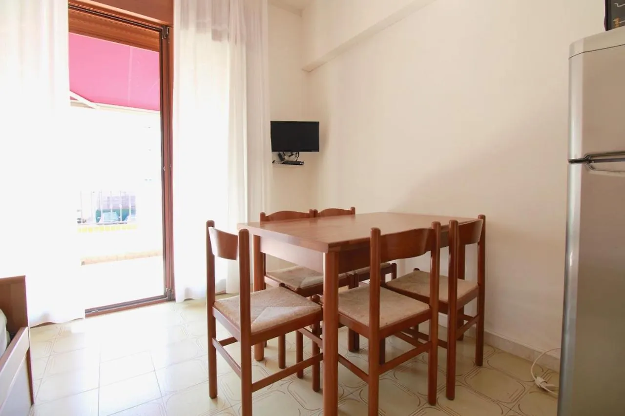 Apartment Villa Adele Appartamento Vista Mare Lido di Jesolo Italy